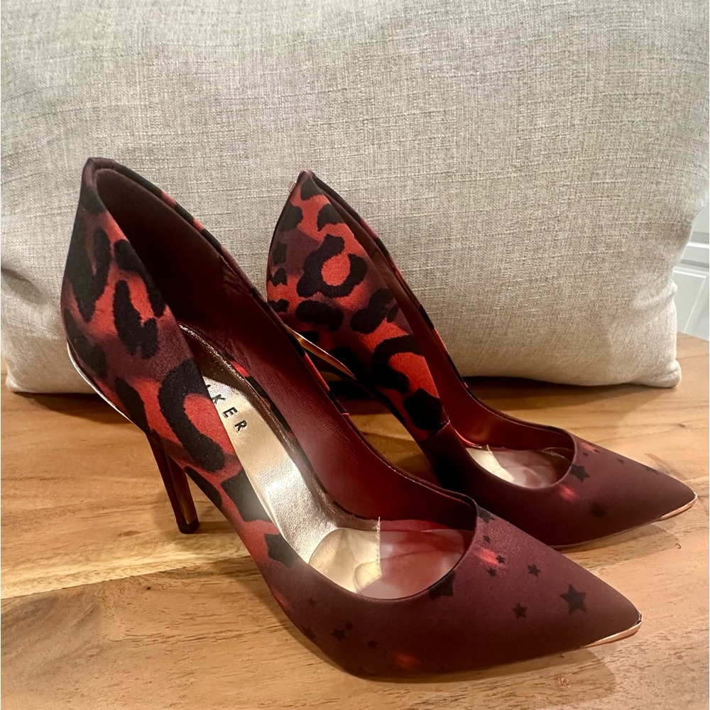 Ted Baker Burgundy Leopard Print Heels